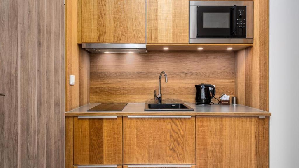 ורשה Deluxe Apartments Free Parking מראה חיצוני תמונה